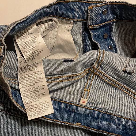 Levi’s Wedgie jeans - Picture 3 of 3